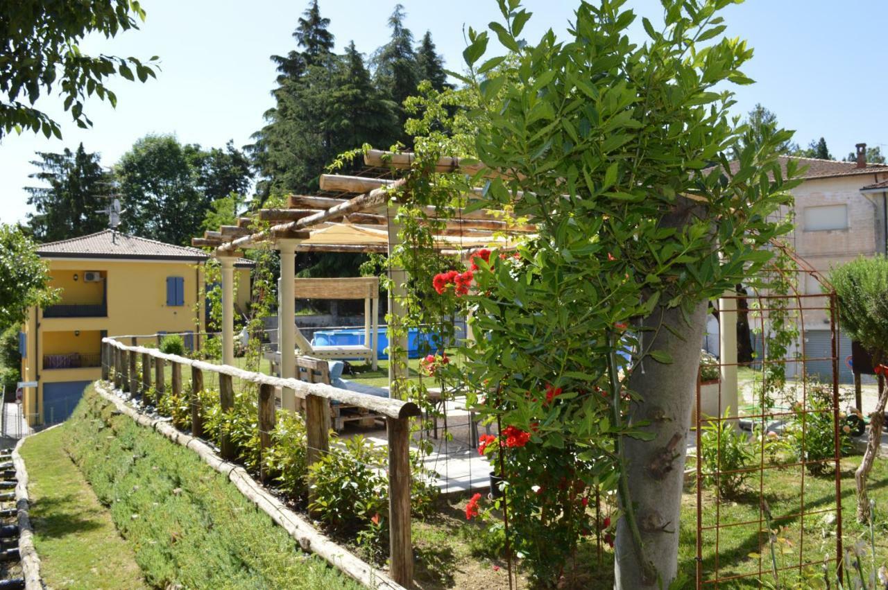 Villa Dacia Guiglia 外观 照片